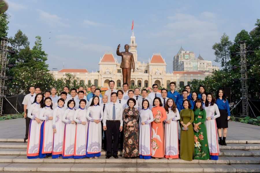 Tổng Công ty Bến Thành dâng hương, dâng hoa Nhân kỷ niệm 93 năm ngày thành lập Đảng Cộng sản Việt Nam