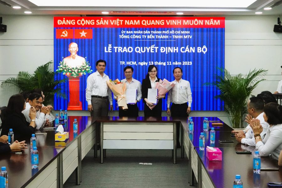 Tổng Công ty Bến Thành – TNHH MTV trao quyết định bổ nhiệm cán bộ, kiện toàn tổ chức bộ máy, đáp ứng yêu cầu nhiệm vụ trong tình hình mới.