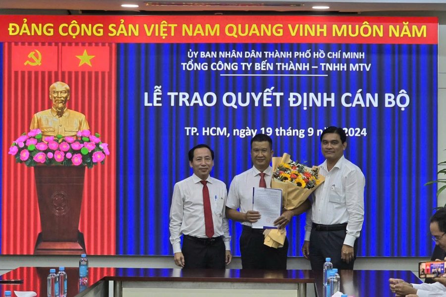 Đồng chí Trần Xuân Ánh giữ chức vụ Phó Tổng Giám đốc Tổng Công ty Bến Thành.